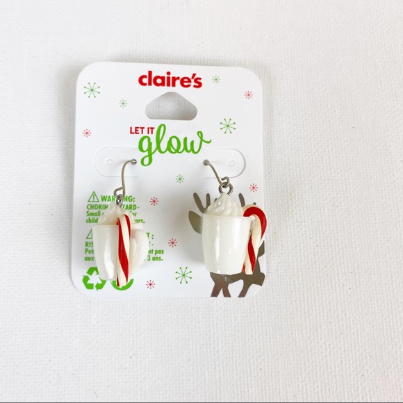 💕Claire’s Christmas Earrings Hot Cocoa French Hooks - Picture 1 of 2